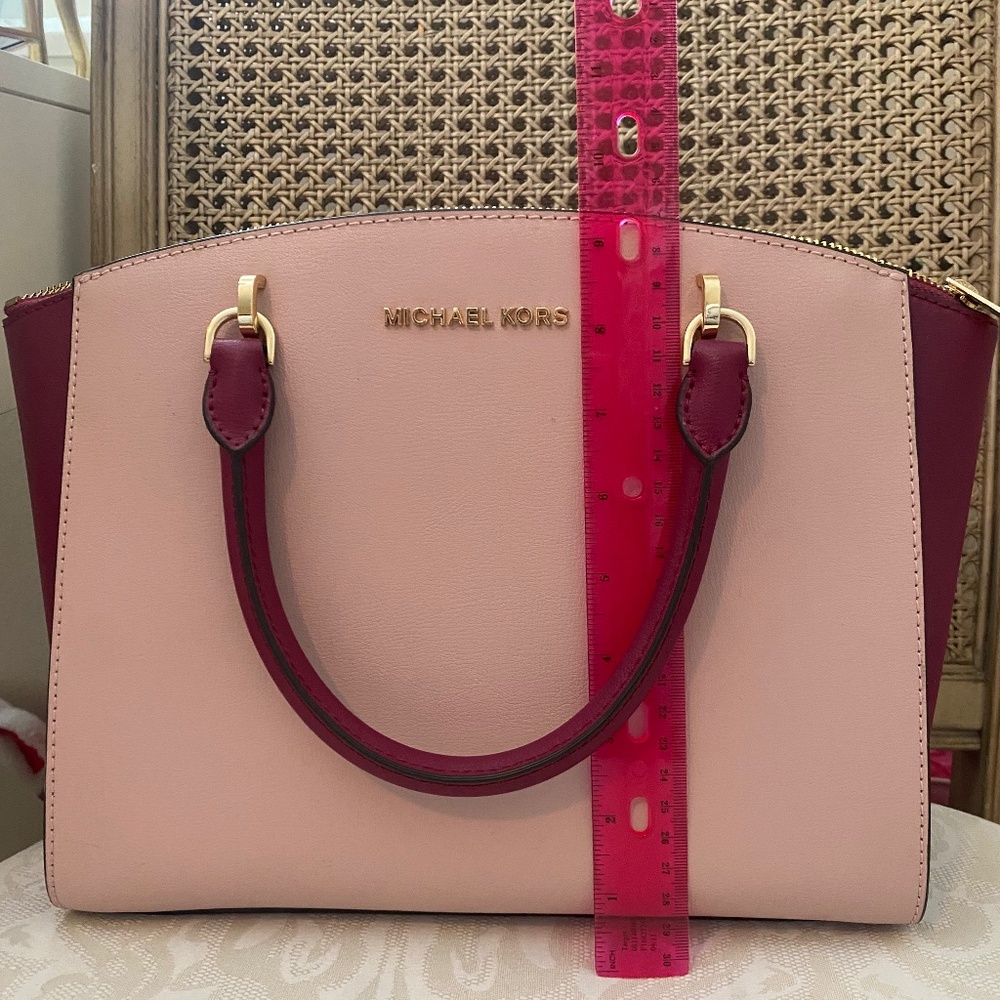 Handbag